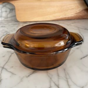 Fire King Anchor Hocking Amber 12 oz Covered Casserole Dish 472 USA EUC